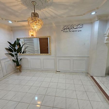 Ruhani Homestay 3 Kb - 4 Bedroom Fully Airconditioned With Wifi & Netflix Кота-Бару Экстерьер фото