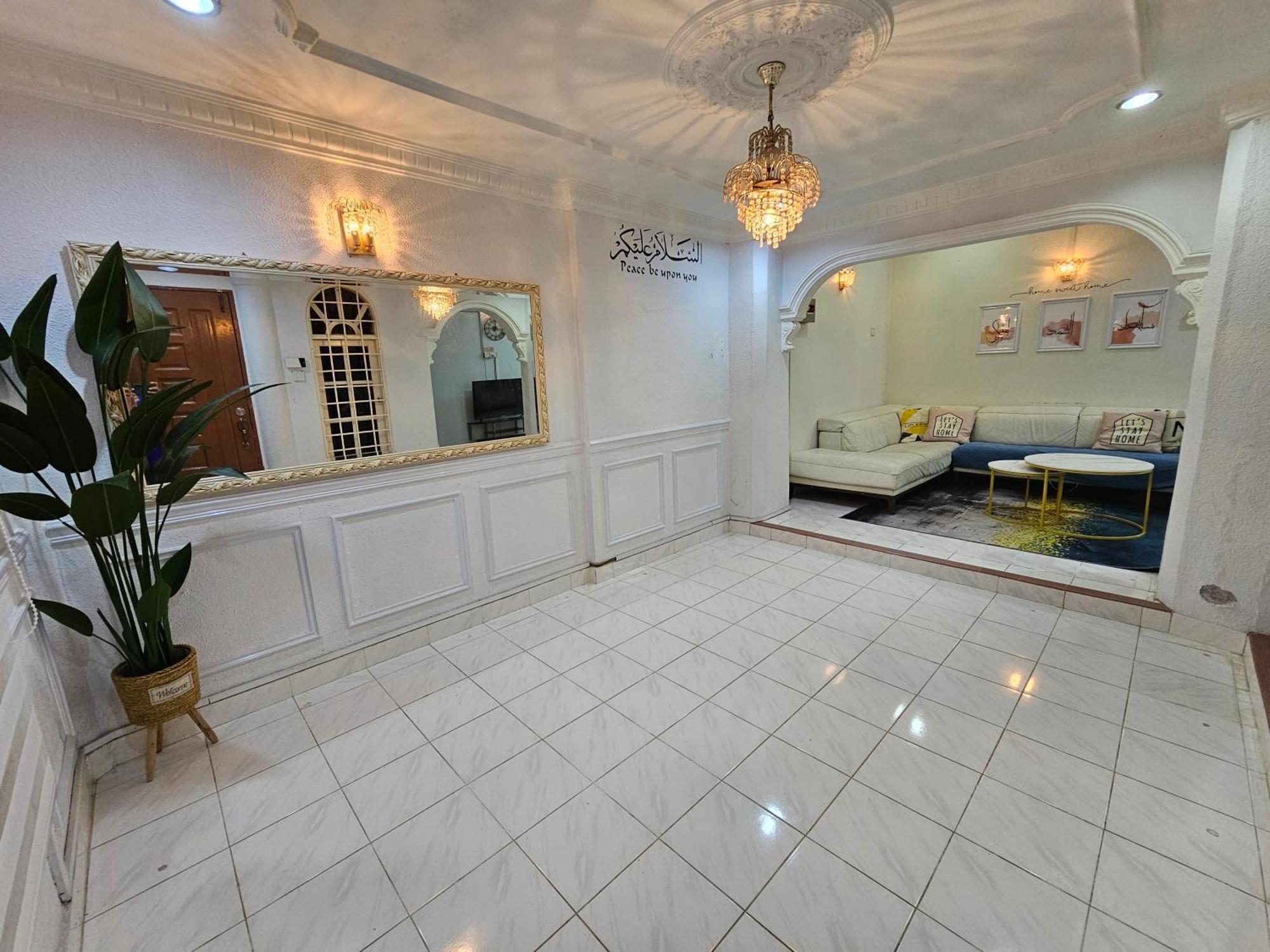 Ruhani Homestay 3 Kb - 4 Bedroom Fully Airconditioned With Wifi & Netflix Кота-Бару Экстерьер фото